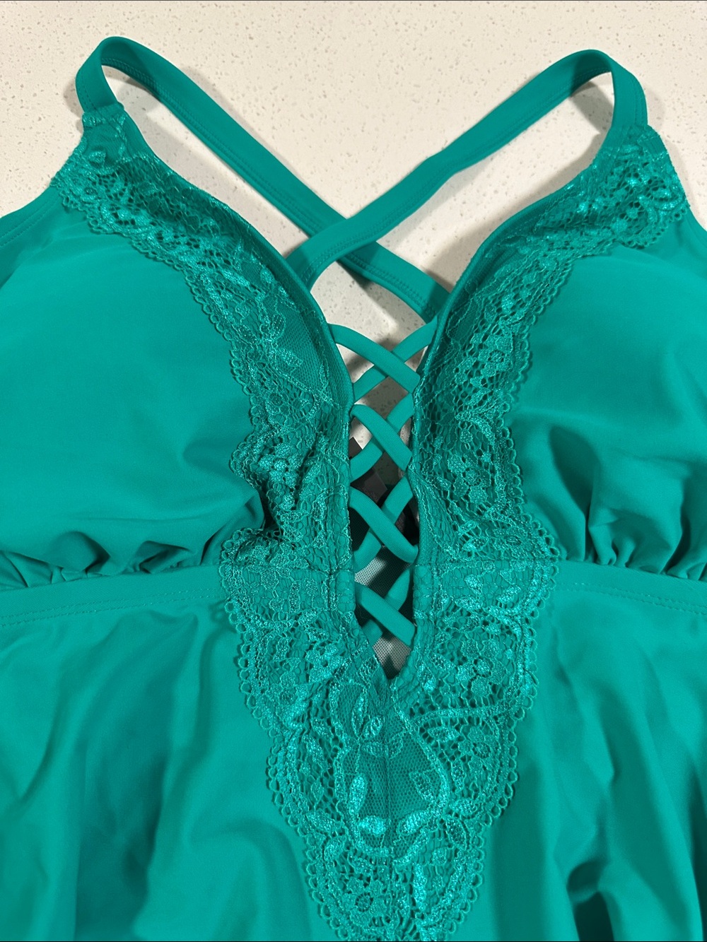 Torrid -Plunge Lace-Trim Teal Tankini Top with Crisscross Straps, Size:2 (18-20) - Picture 2 of 6
